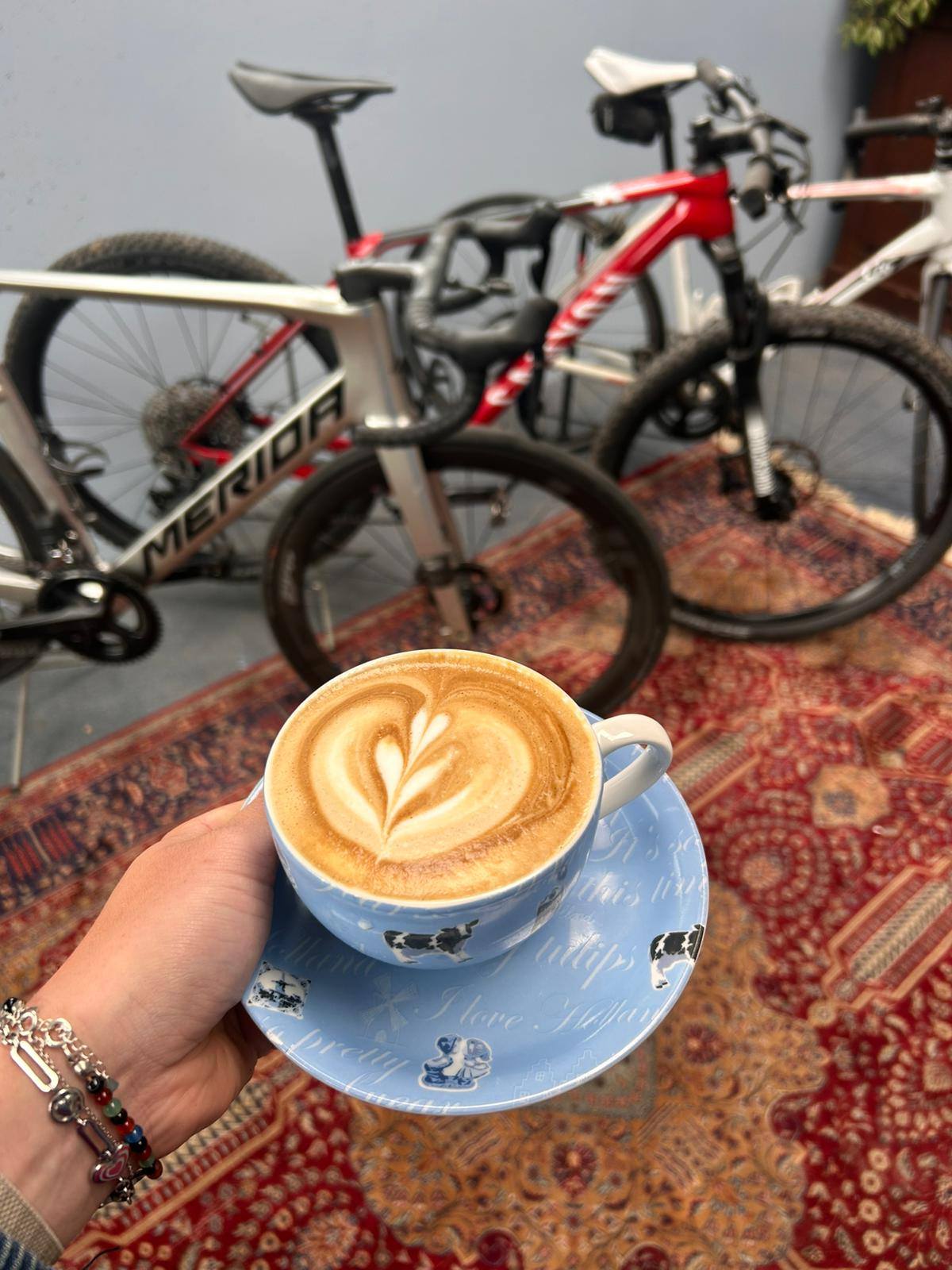 Geniet van een lekkere kop koffie tijdens je bezoek